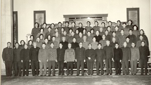 弘利配资 挑战堪比“两弹一星”！“胰岛素精神”60年，今天为什么依旧“燃”